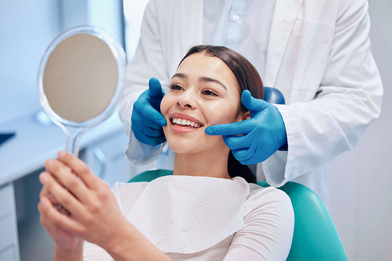 Emergency dentists near me in Plantation